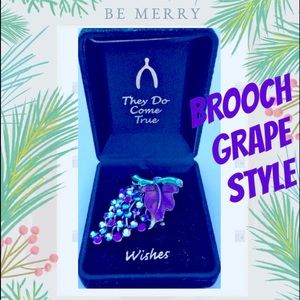 🍇BROOCH GRAPEstyle🍇